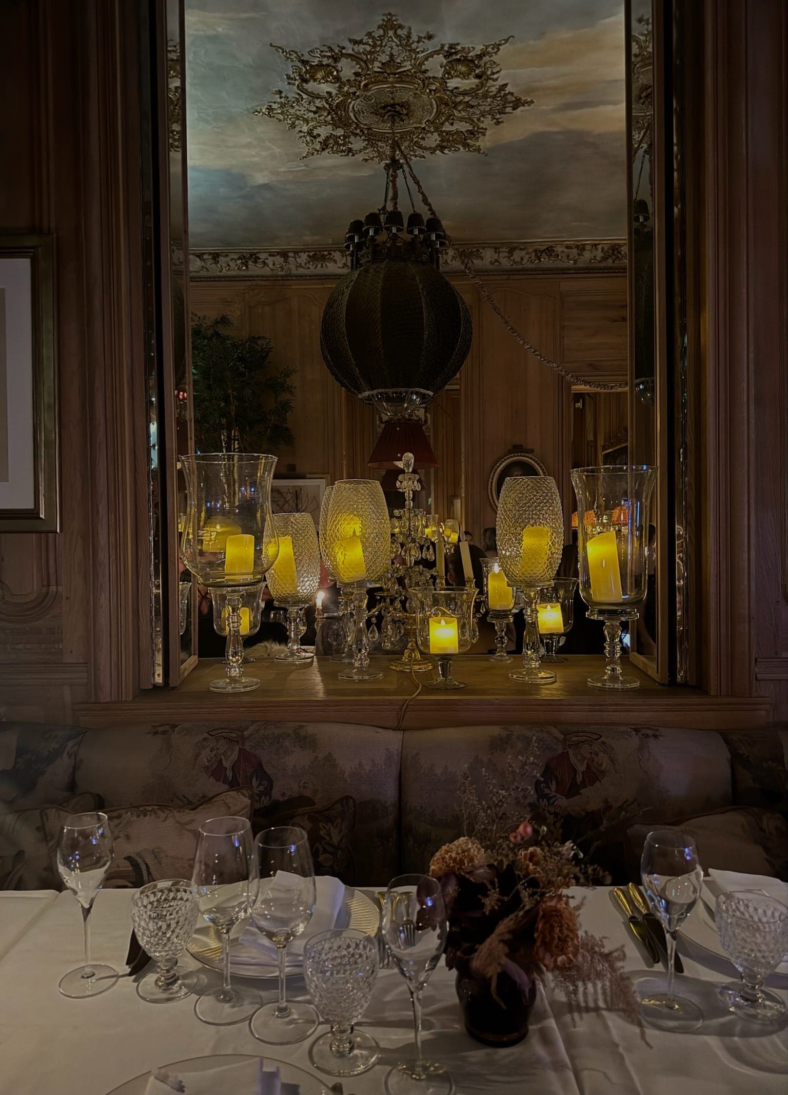 Lafayette's Restaurant, photo 2